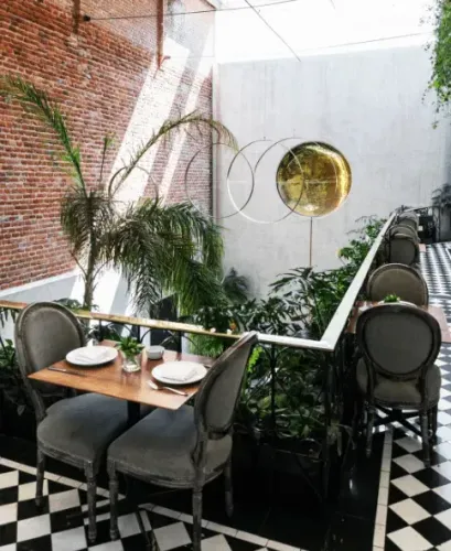 Porfirian Terrace With Lush Greenery for Outdoor Cocktail Parties