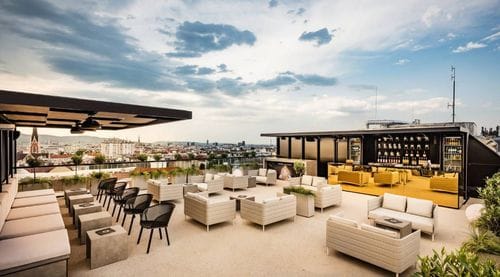 Chic Minimalist Rooftop With Panoramic City Views for Receptions