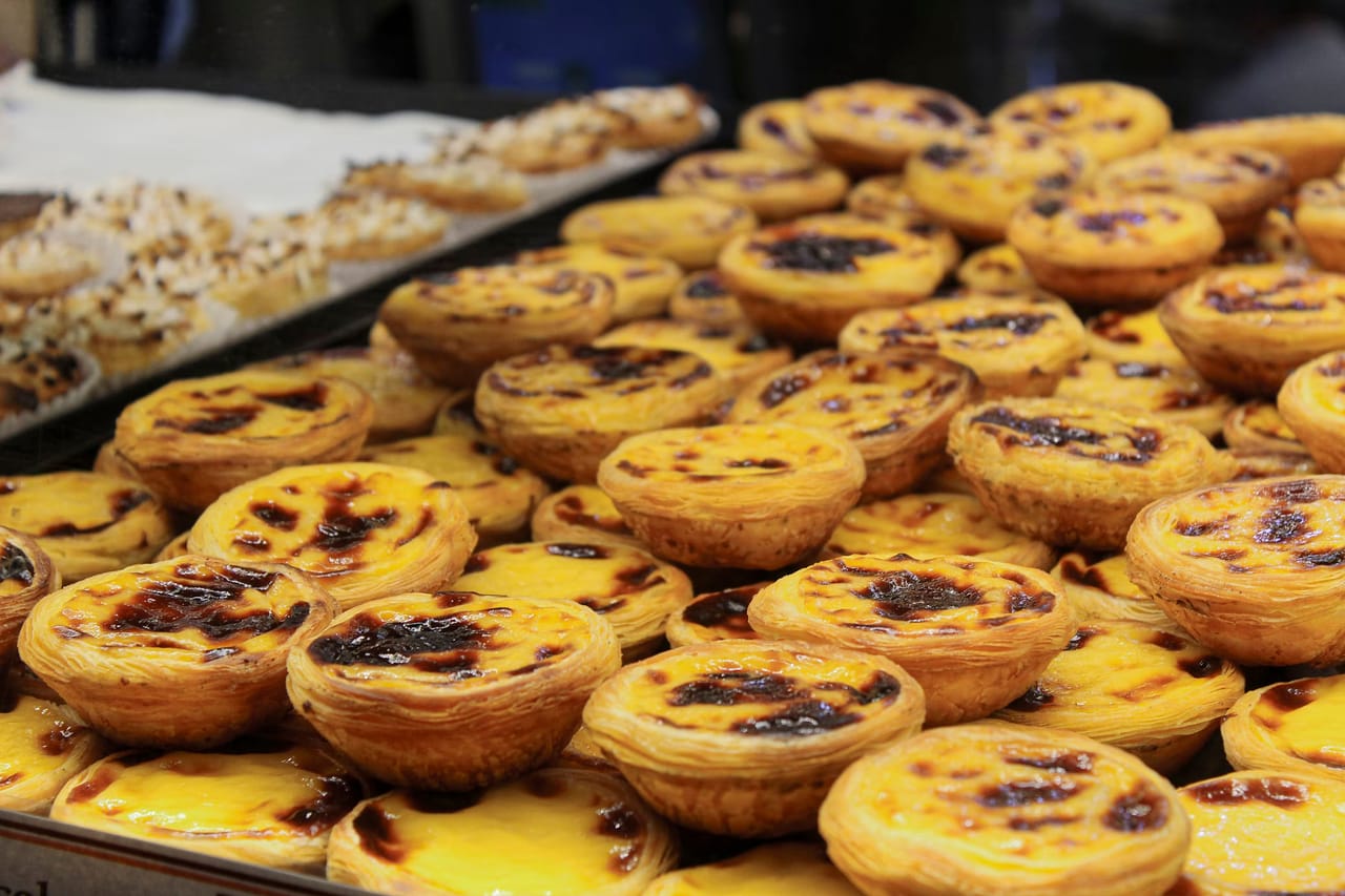 Lisbon's Culinary Delights: Must-Try Local Flavours for Corporate Groups