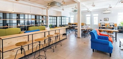 Bright Industrial Chic Co-Working Space for Dynamic Team Meetings