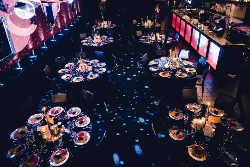 A Glamorous Venue in Baroque Style for Chic Corporate Celebrations