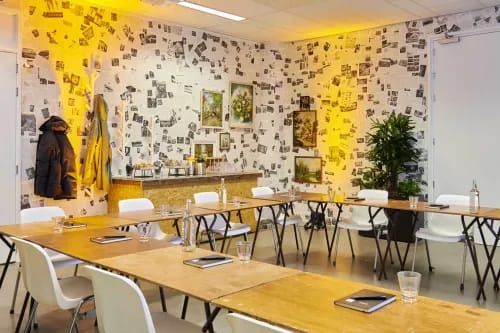 Creative Meeting Room With Eclectic Décor for Corporate Gatherings