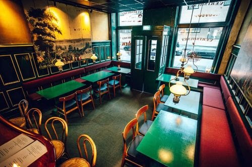 Intimate Venue With Vintage Charm and Emerald Green Panelling For  Meetings and Networking