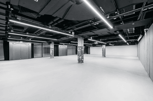 Sleek Monochromatic Space With a Cutting-Edge Design for High-Impact Corporate Events