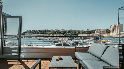 Sophisticated Rooftop Terrace With Harbour Views for Chic Parties