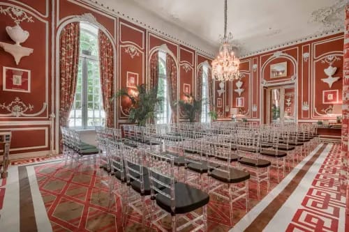 Spectacular Baroque Venue With Artistic Interiors for Prestigious Seminars