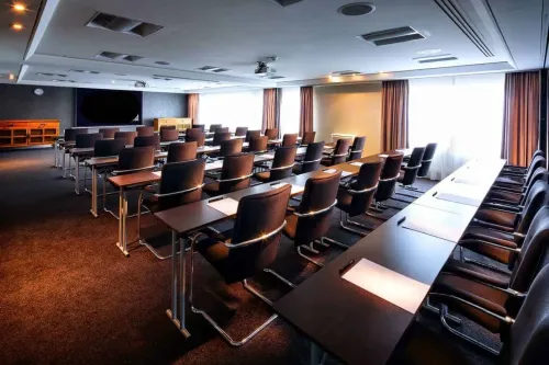 Modern and Elegant Event Space for Your Seminars and Conferences in Brussels