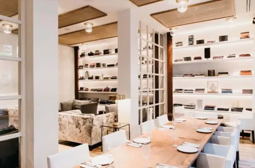 Chic Library Lounge for Intimate Corporate Gatherings