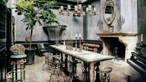 Victorian-Inspired Mansion With a Vintage Charm for Elegant Gatherings