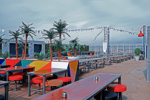 Vibrant Rooftop With Fantastic Views