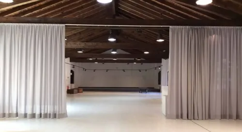 19th-Century Architecture With Industrial Elegance for Memorable Events