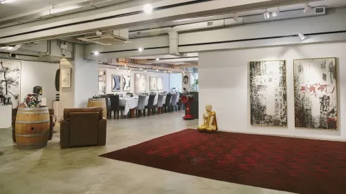 Art-Filled Gallery With Professional Kitchen for Pop-Ups and Launches