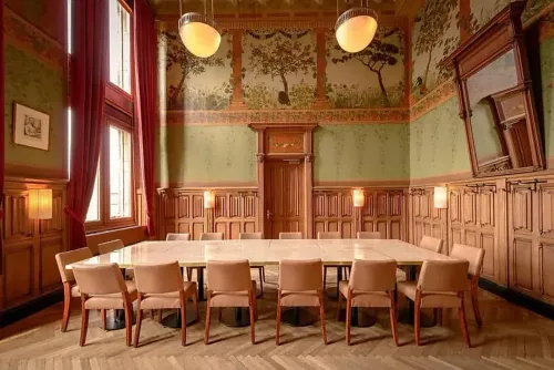 Victorian Grandeur With Hand-Painted Murals for High-Profile Encounters