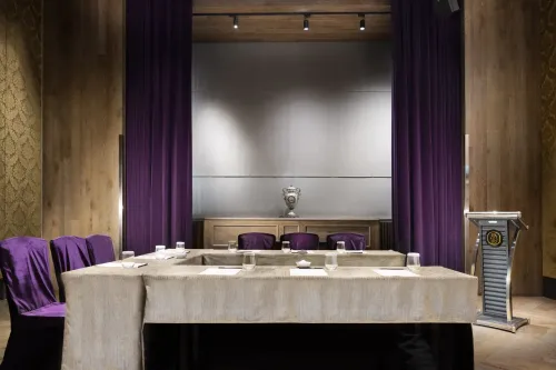 Luxurious Function Room With Damask Walls and Natural Light for Executive Briefings