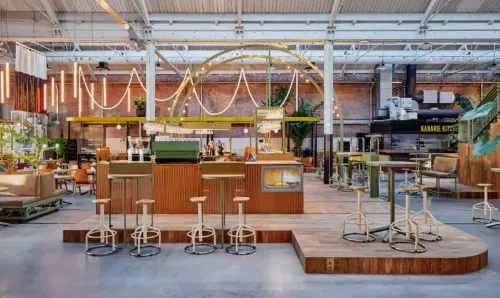 Industrial Chic Restaurant With a Gigantic Bar for Dynamic Mixers