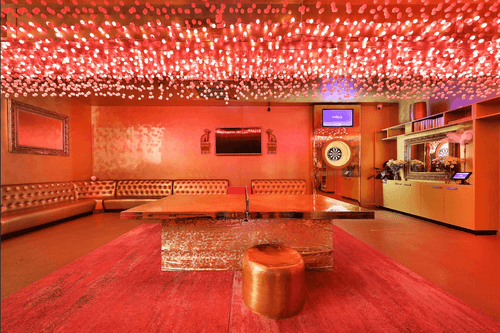 Unique Event Venue With Gold-Themed Decor