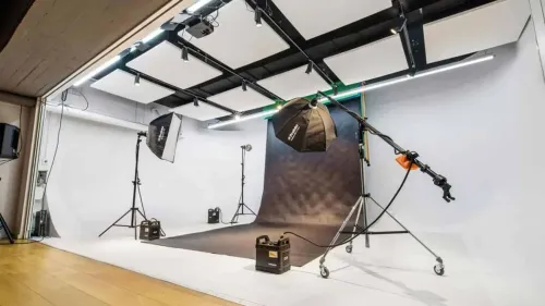 A Guide to Hosting a Photoshoot in Barcelona