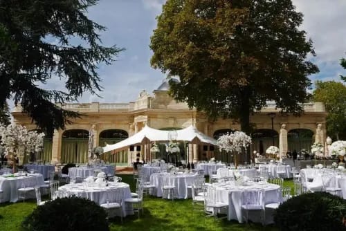 A Guide to Renting Corporate Party Venues in Paris
