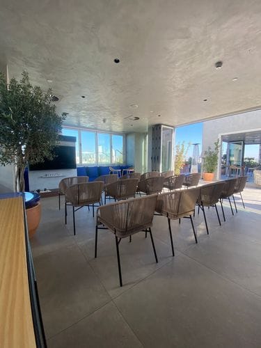 Sophisticated Rooftop Room With Sweeping Views for Networkings and Presentations