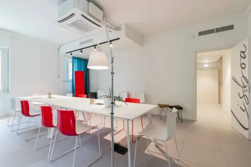 Bright Modern Space With a Private Terrace for Inspiring Corporate Events