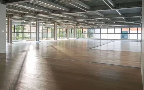 Luminous event loft for business meetings and more