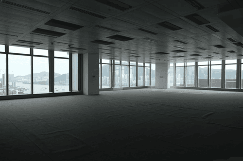 Versatile Spacious Hall With City Skyline View and Outdoor Balcony for Corporate Events and After-Parties