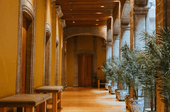 Colonial Stone Venue With Arched Terraces for Receptions