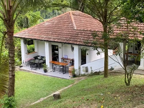 Colonial Garden Bungalow Wine Bar for 20-Guest Tastings