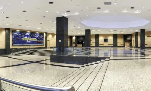 Modern Foyer With Artistic Flair for Sophisticated Gala Events