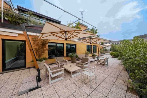 Spacious Cosy Rooftop Patio With Lush Greenery and Chic Decors for Celebratory Parties and Social Gatherings