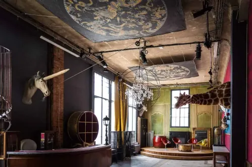 Whimsical Baroque-Style Venue With Eclectic Charm for Creative Events