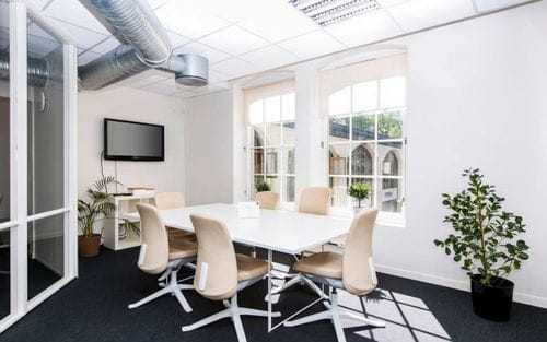 Bright Modern Boardroom for Collaborative Meetings