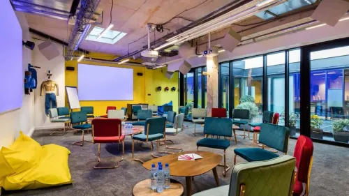 Hire Brainstorming Rooms in Paris