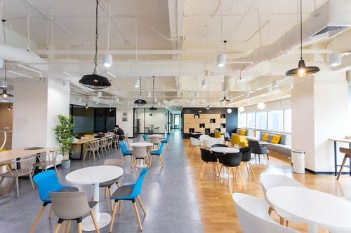 Vibrant and Modern Co-Working Space for Collaborative Meetings