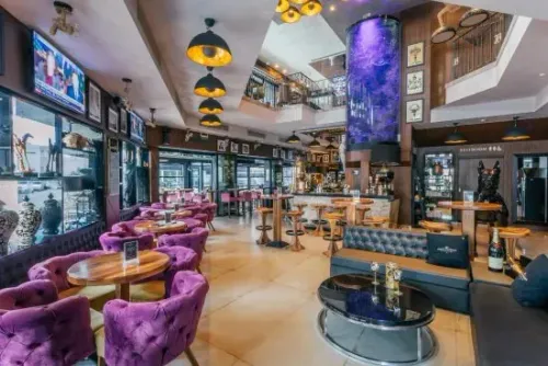 Flamboyant Venue for a Variety of Events