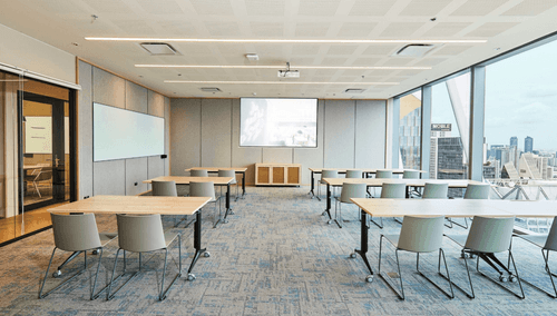 Modern Minimalistic Space With Bustling City Views for Focused Meetings