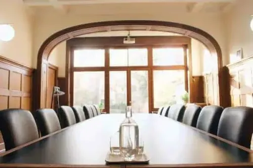 Historic Mansion With Elegant Interiors for Prestigious Corporate Events