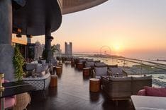 How to Host a Blockchain Event in Dubai