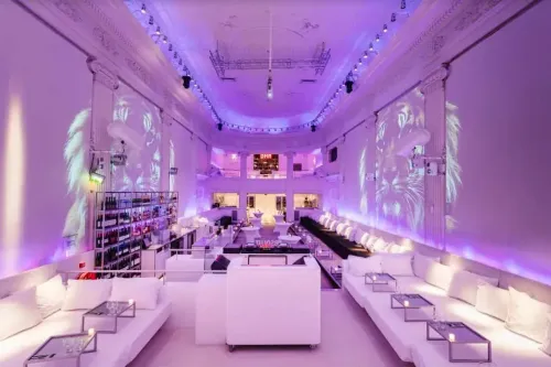Neo-Classical Lounge With Cutting-Edge Design for Elite Company Parties