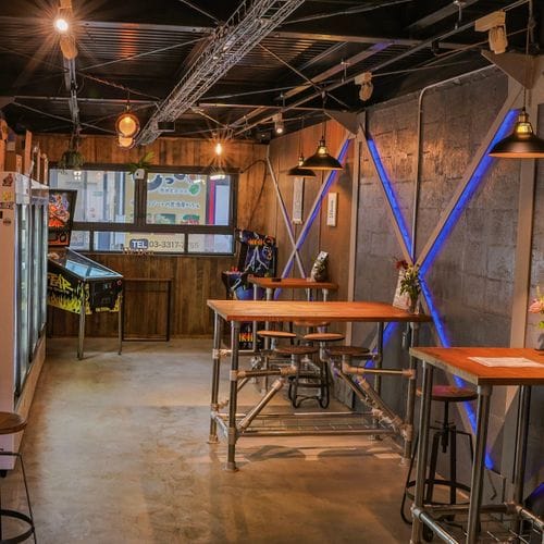 Brick-Clad Hideaway With Rare Craft Brews and Live Tunes for Electric Gatherings
