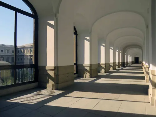 Grand Historic Colonnade for Elegant Cocktail Receptions and Prestigious Galas