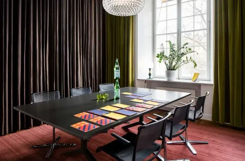 Contemporary space for formal meetings