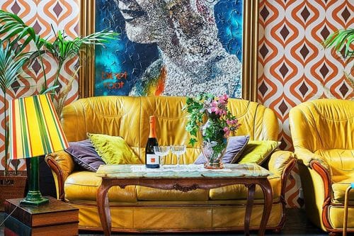 Stylish Retro-Chic Lounge for Mixers, Networking, and Celebrations