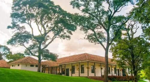 Colonial Masterpiece With 19th-Century Elegance for Grand Outdoor Events