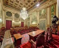 7 Unconventional Panel Discussion Locations in Barcelona