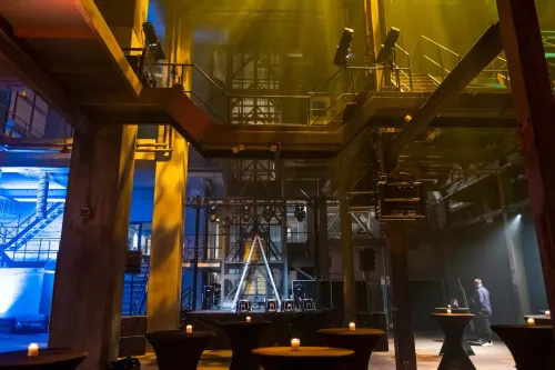 Striking Industrial Space With Exposed Metalwork for Immersive Corporate Affairs
