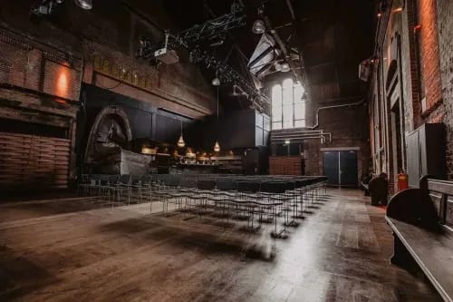 Industrial Venue With a Vintage Charm for Bespoke Banquet Dinners