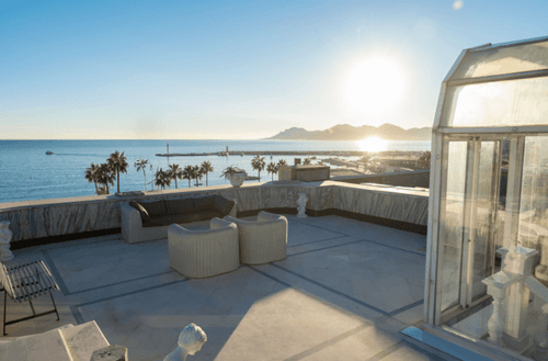 Exclusive Rooftop Terrace With Sea Views for Lively Summer Socials
