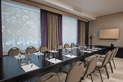 Sophisticated Design for Seamless and Productive Corporate Gatherings