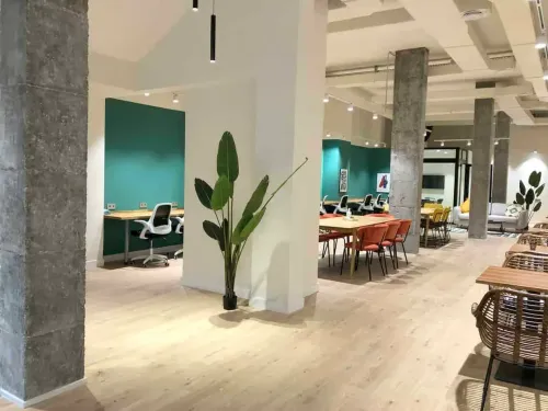 Urban-Industrial Hall With Scandinavian Influences for Team-Building Activities
